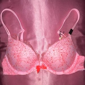 Victoria’s Secret Very Sexy Push Up Bra